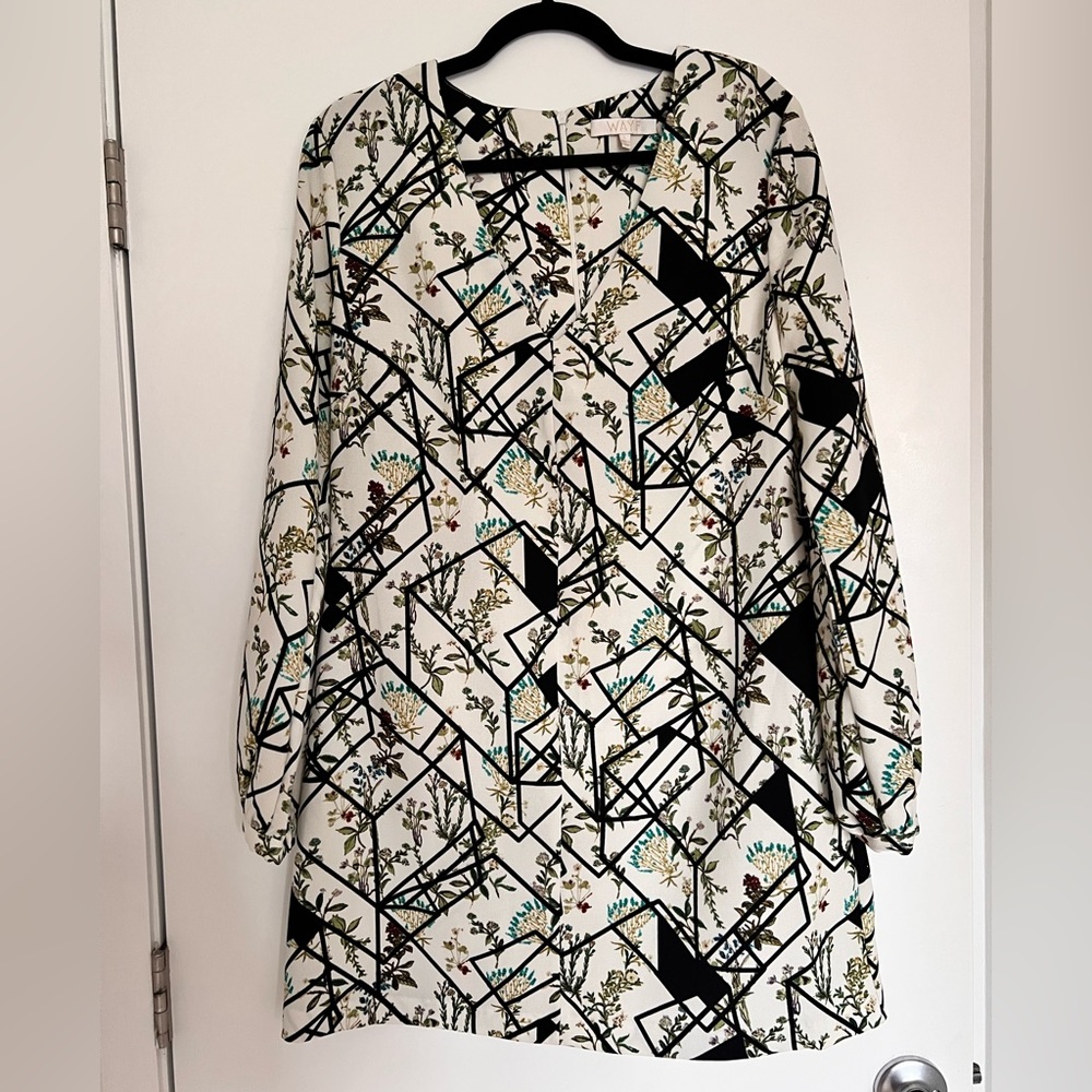 WAYF SHIFT DRESS SIZE L - LIKE NEW
